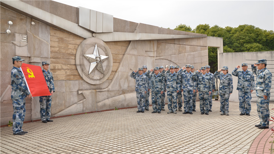 40多名官兵因訓立功受獎，秘訣在于……