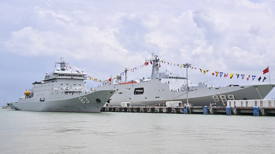 中國海軍戚繼光艦、井岡山艦訪問馬來西亞